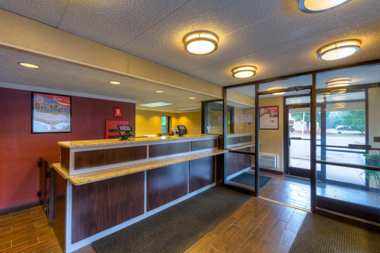 Red Roof Inn Memphis East Екстериор снимка
